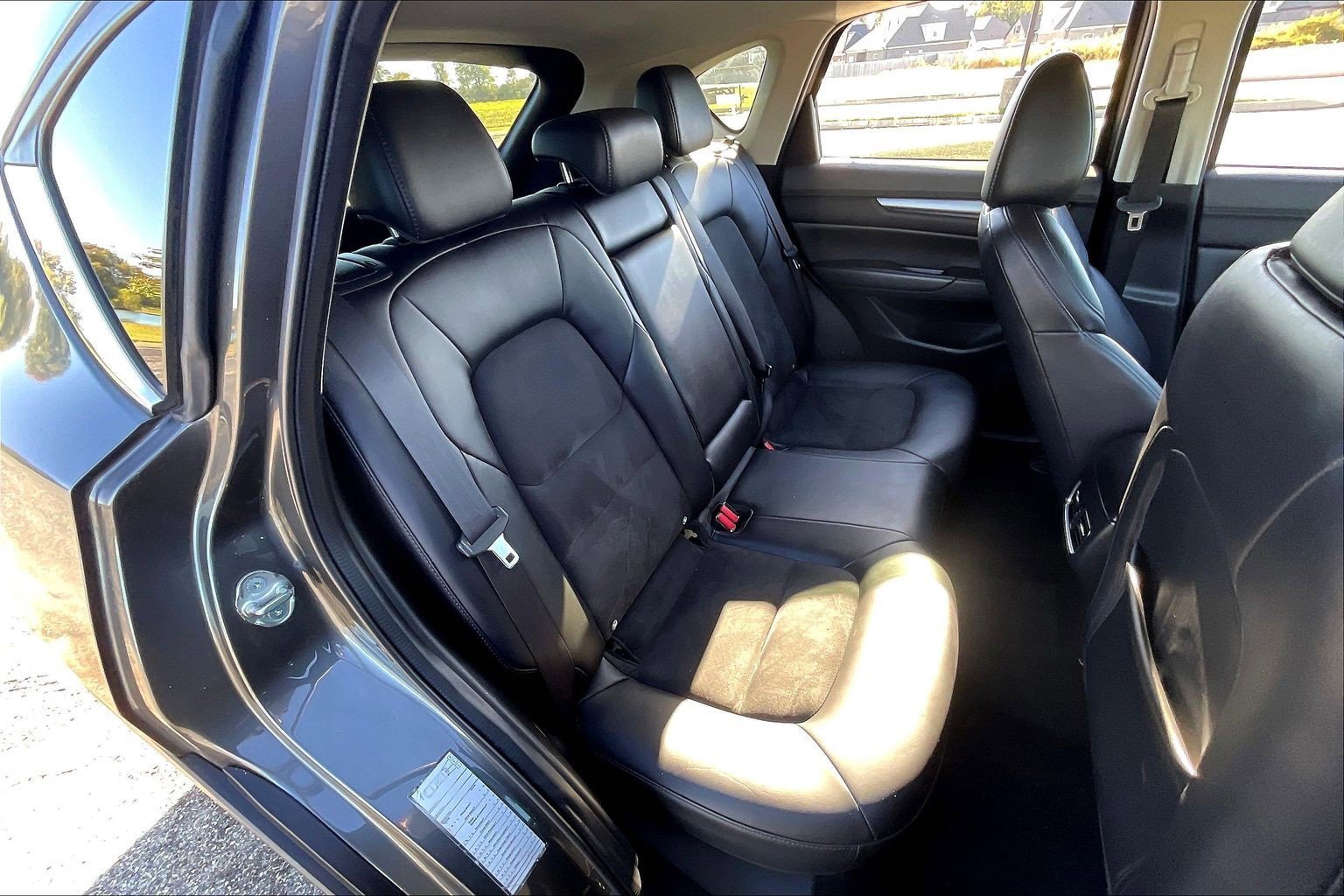 Used 2019 MAZDA CX-5 Touring image 15