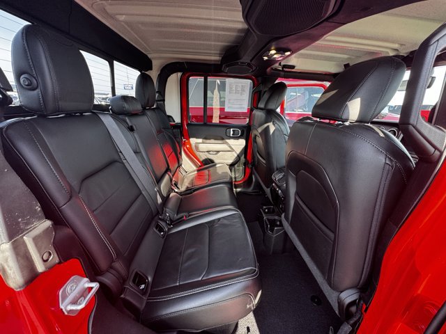 Used 2022 Jeep Gladiator Overland w/ Popular Equipment Package image 9