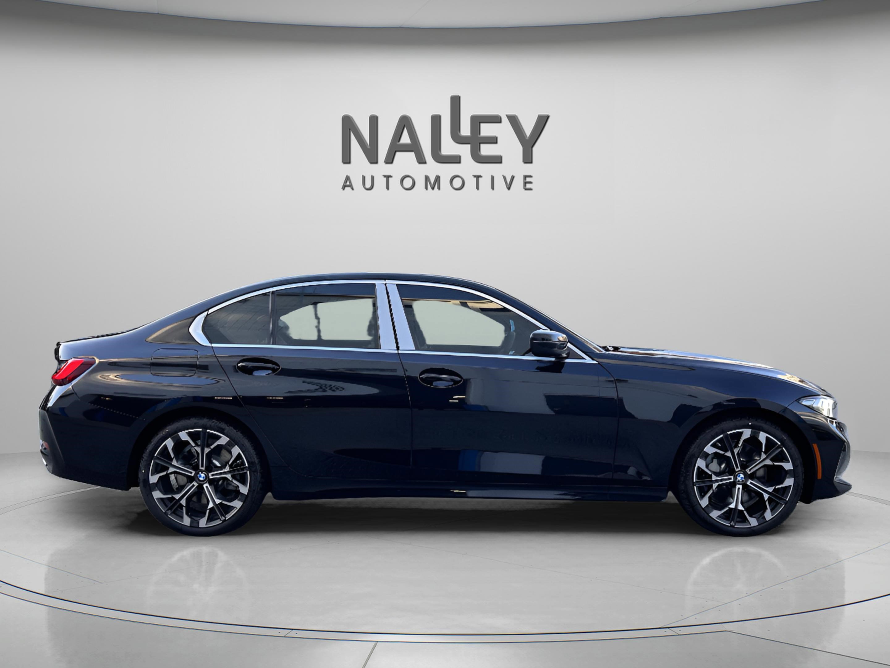 Used 2026 BMW 330i Sedan w/ Premium Package image 5