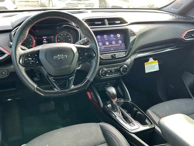Certified 2022 Chevrolet TrailBlazer RS w/ Technology Package image 18