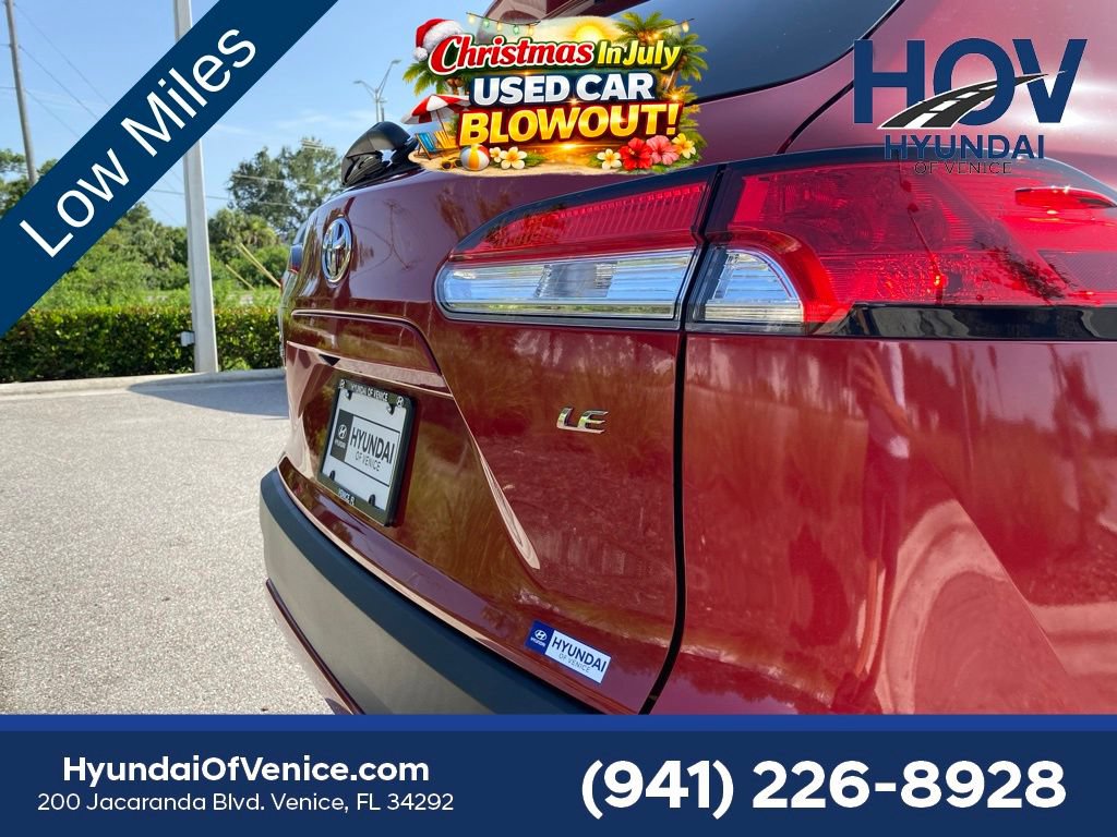 Used 2024 Toyota Corolla Cross LE w/ Moonroof Package FWD image 43
