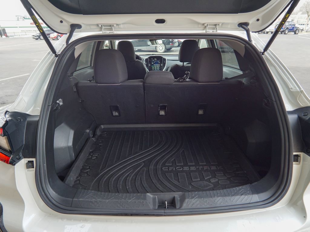 Used 2024 Subaru Crosstrek 2.0i Premium image 10