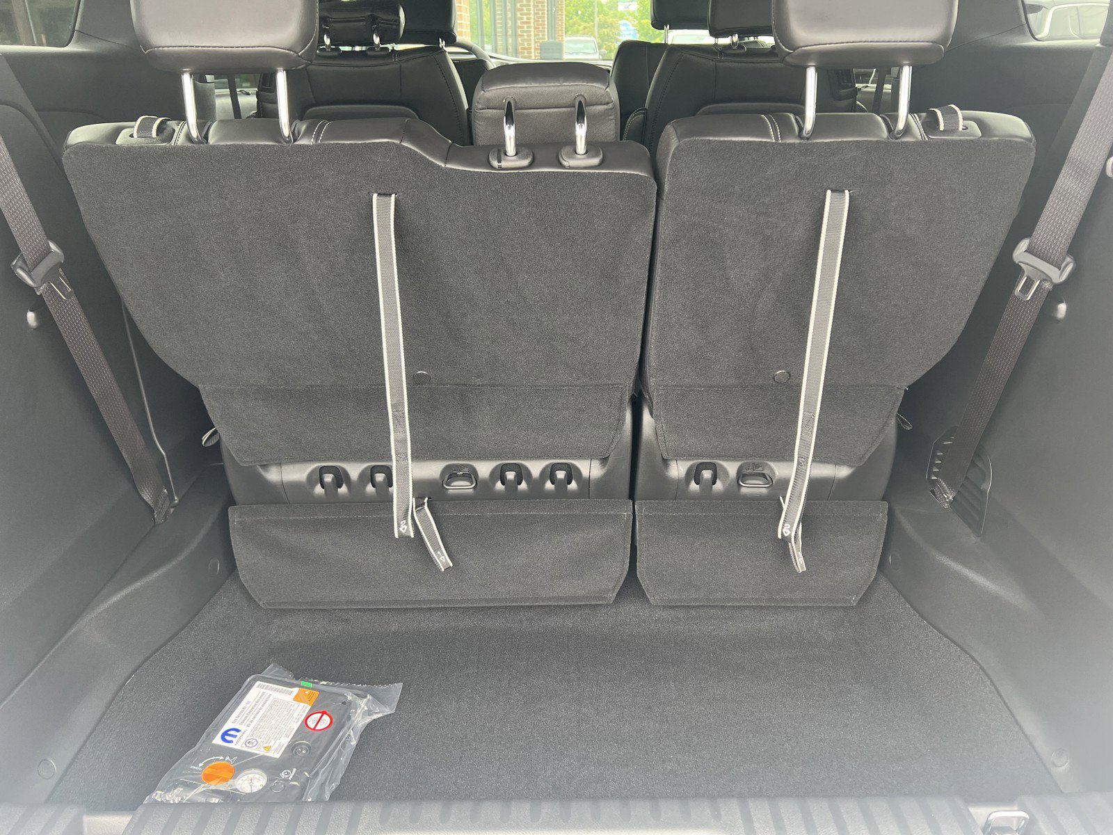 New 2026 Chrysler Voyager LX image 9