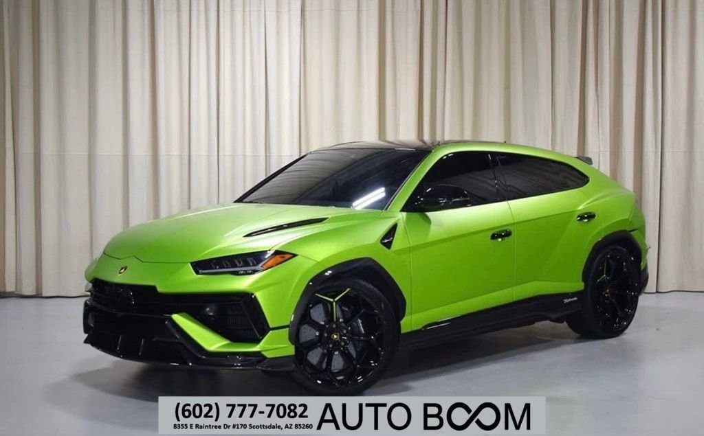 Used 2023 Lamborghini Urus Performante image 1