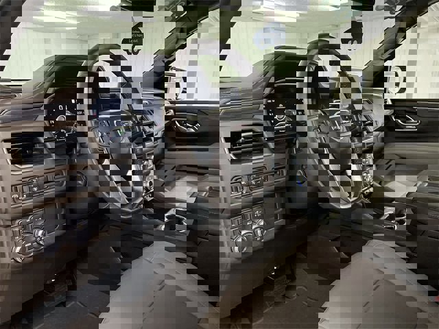 Certified 2023 GMC Yukon SLT w/ SLT Premium Package image 10