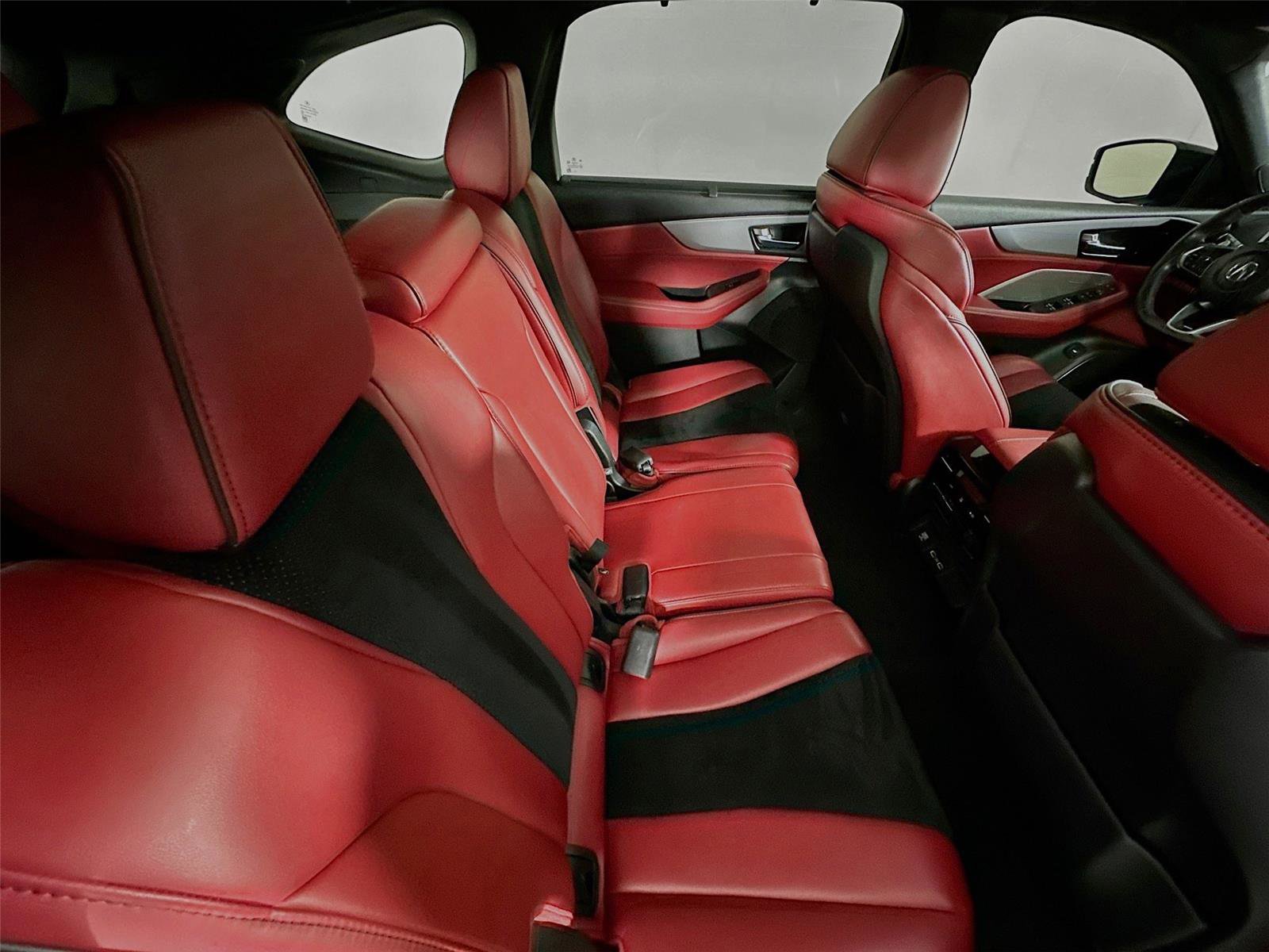 Used 2023 Acura MDX A-Spec image 29