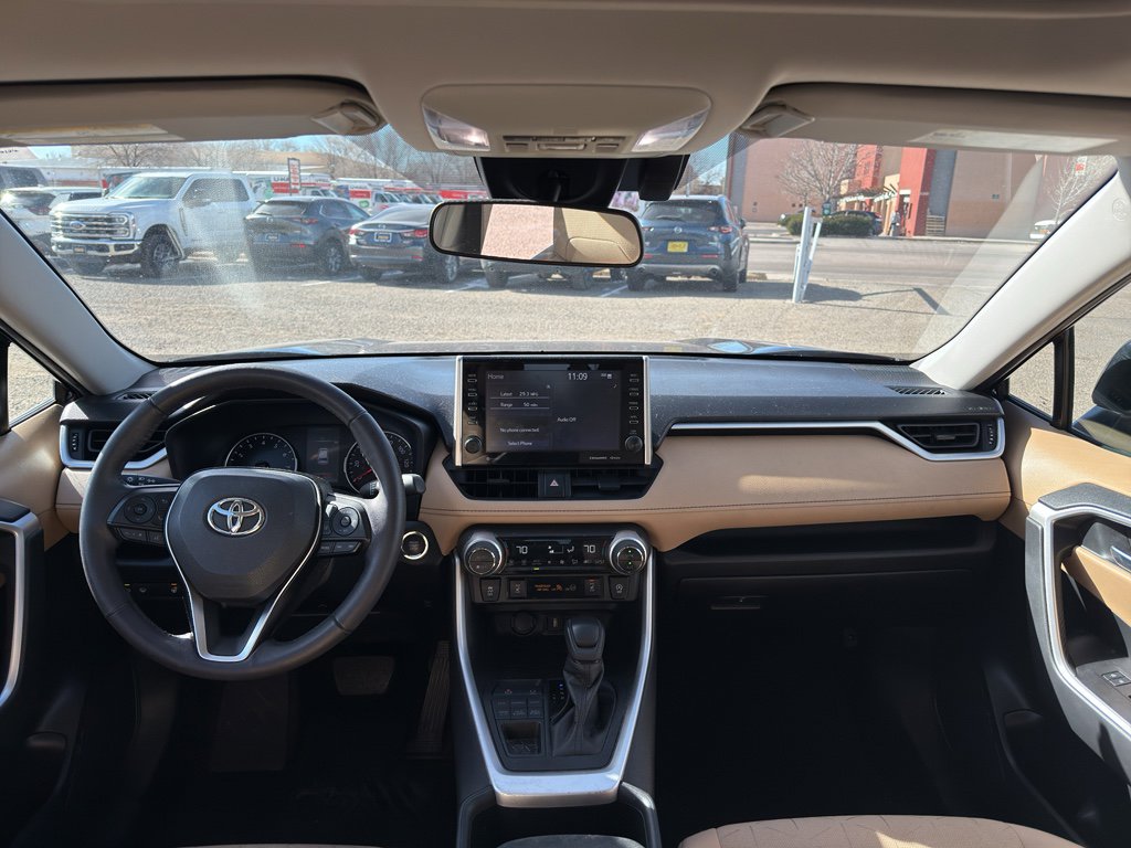 Used 2022 Toyota RAV4 XLE image 23