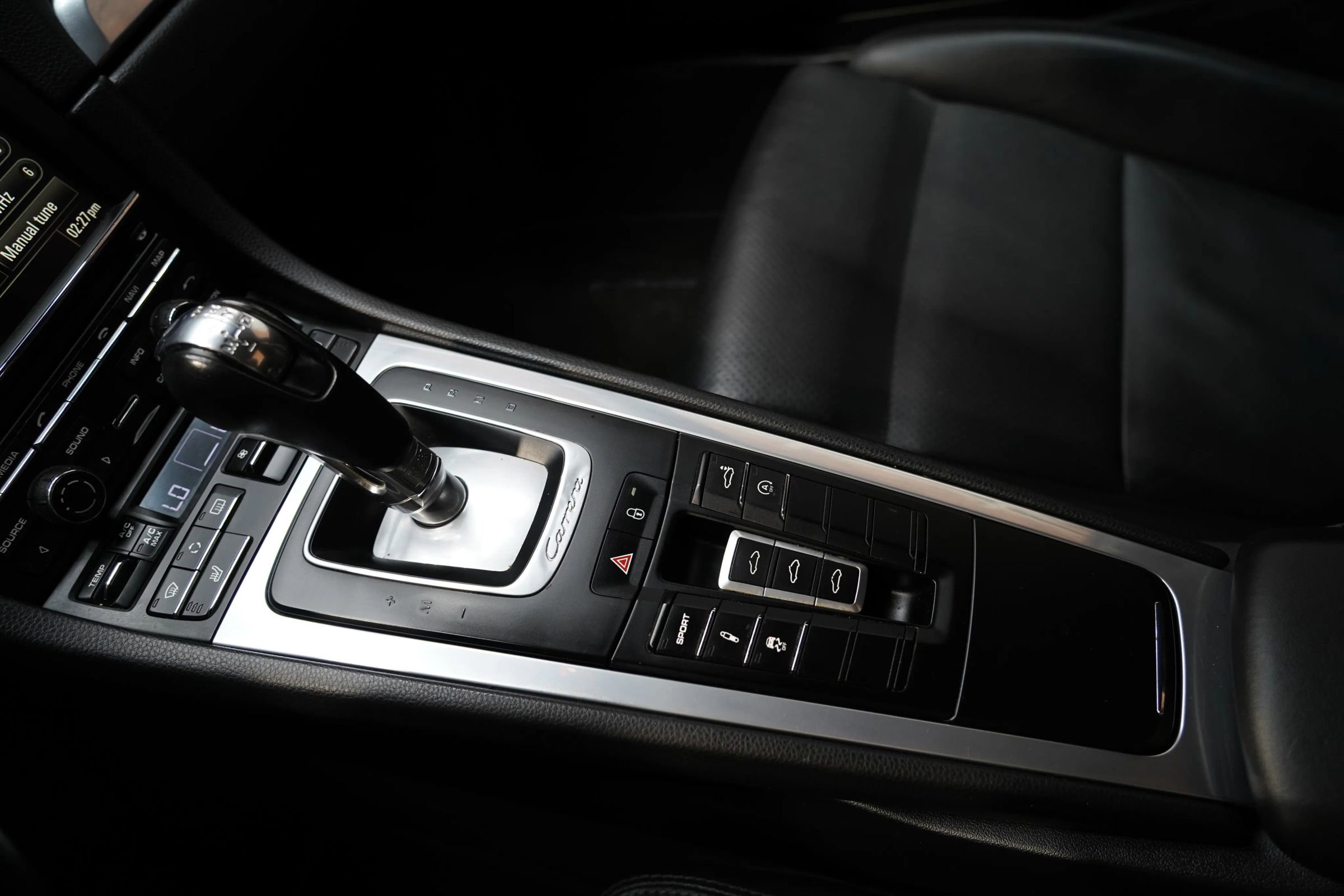 Used 2012 Porsche 911 Carrera S image 48