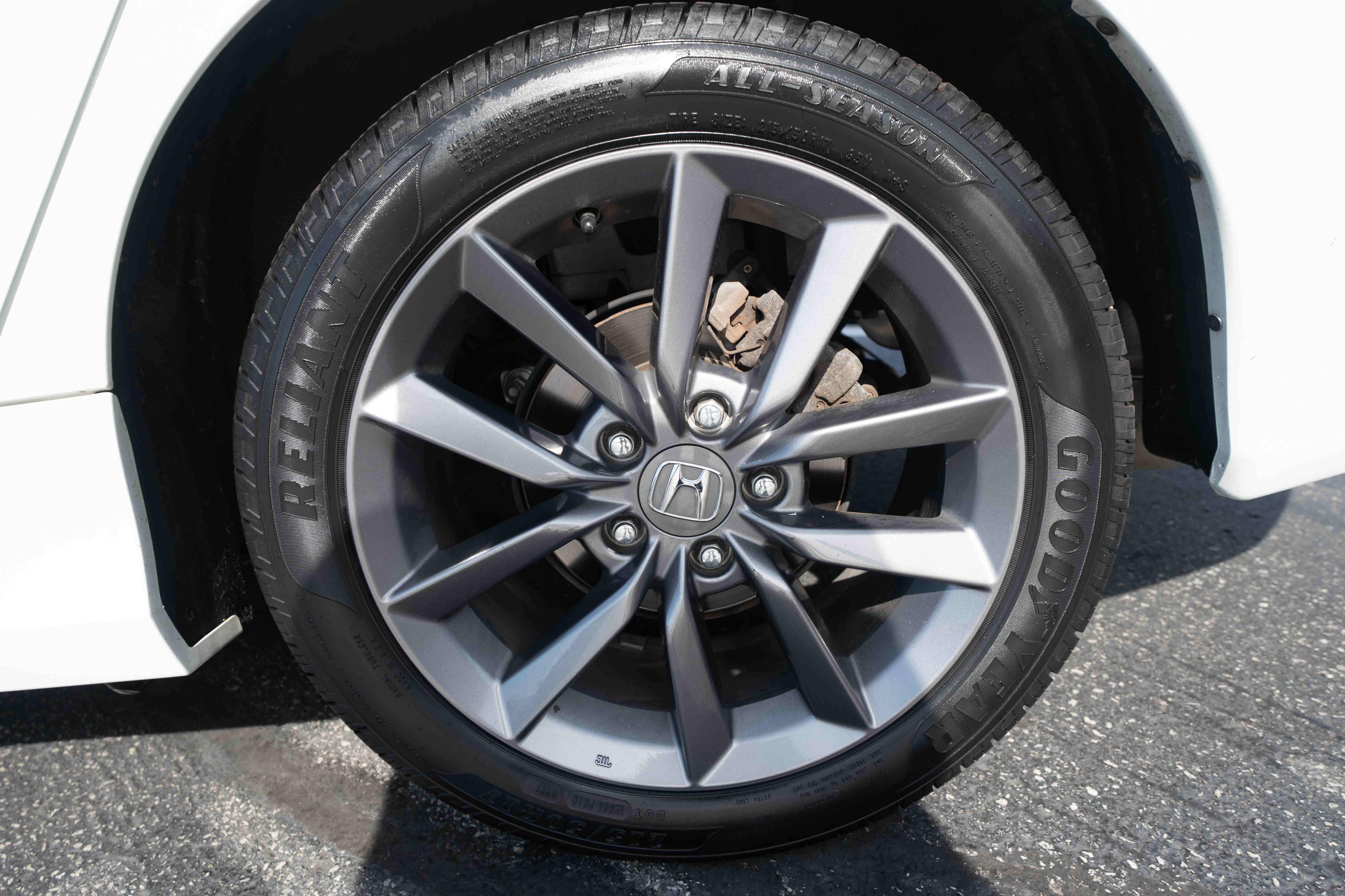 Certified 2021 Honda Civic EX image 28