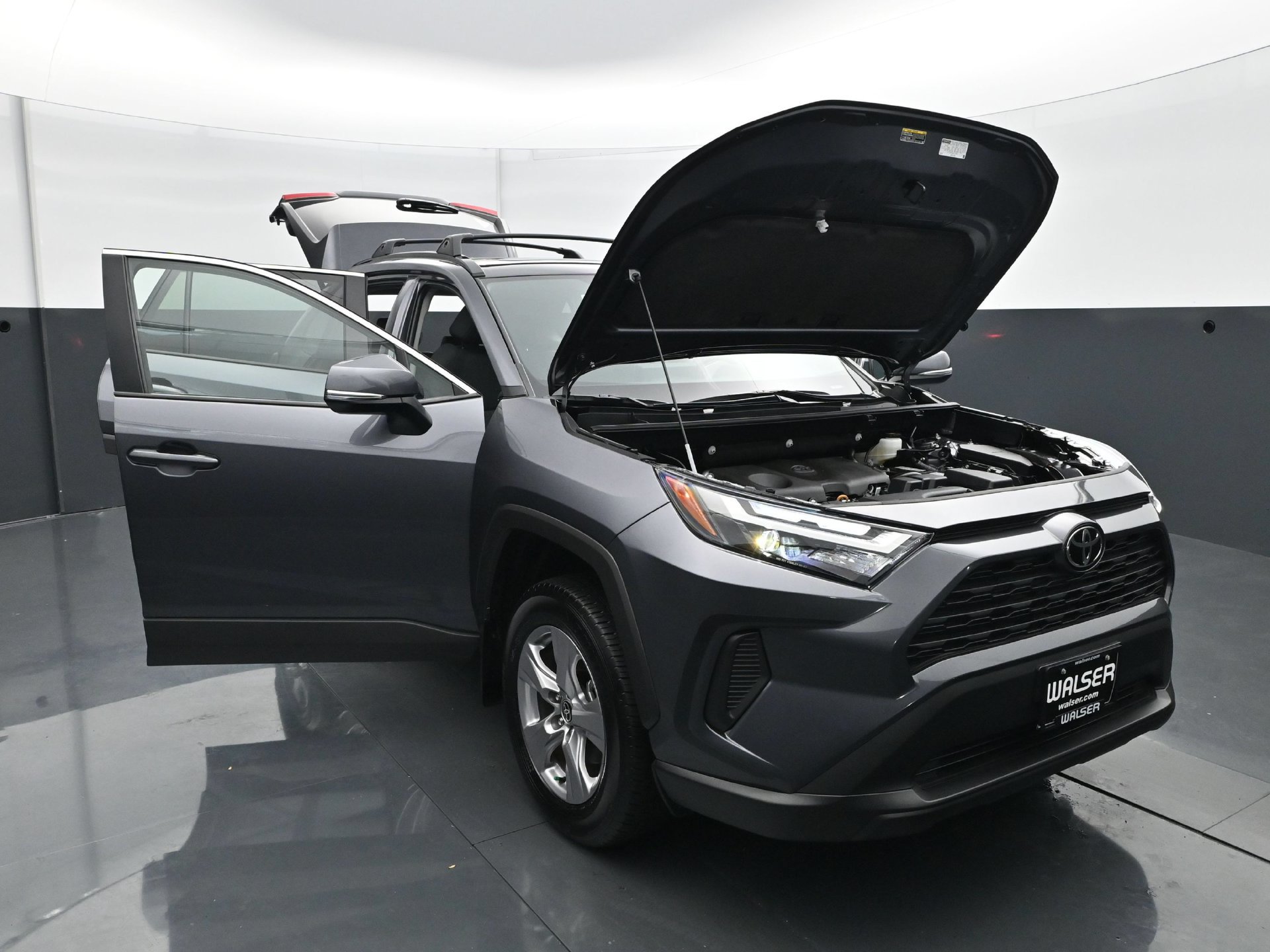 Used 2025 Toyota RAV4 XLE w/ Convenience Package AWD/4WD image 39