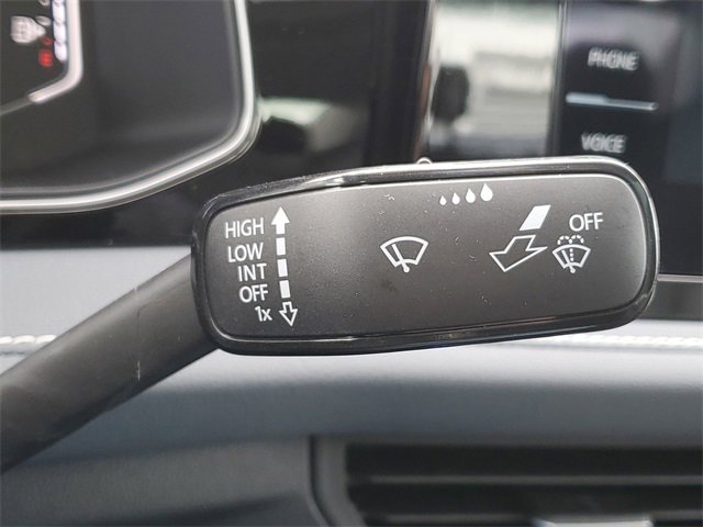 New 2025 Volkswagen Jetta SEL image 24