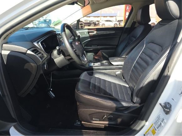 Used 2020 Ford Fusion SEL FWD image 4