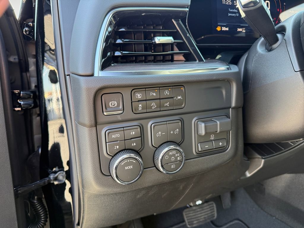 New 2026 Chevrolet Tahoe LT w/ Comfort Package image 18