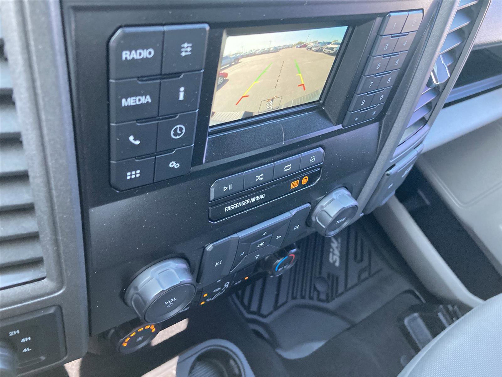 Used 2022 Ford F250 XL w/ STX Appearance Package image 16