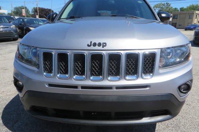 Used 2015 Jeep Compass Sport w/ Power Value Group FWD image 46