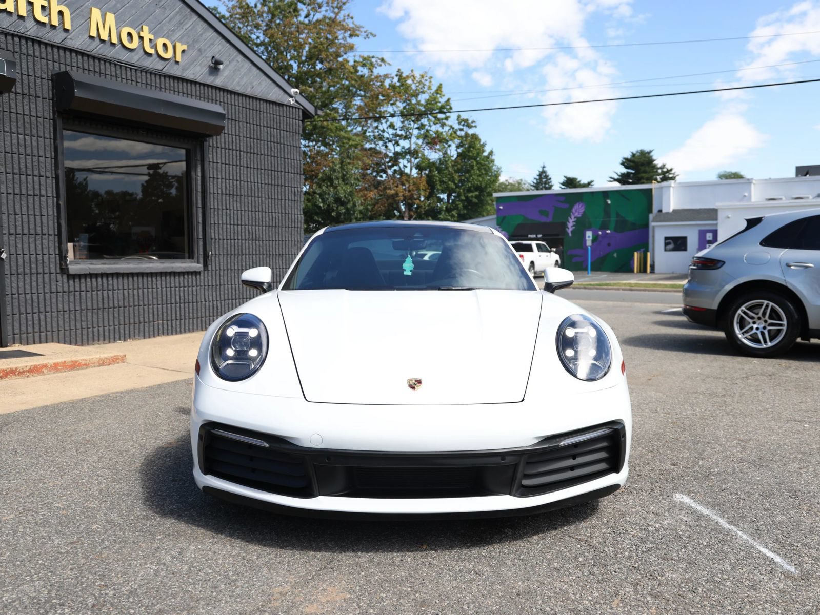 Used 2020 Porsche 911 Carrera RWD image 2