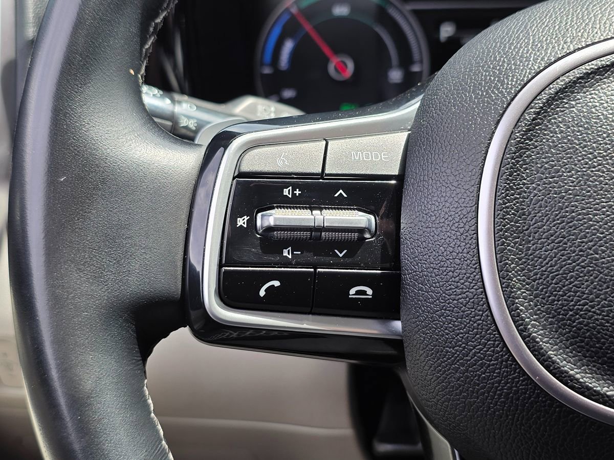 Used 2022 Kia Sorento S FWD image 25