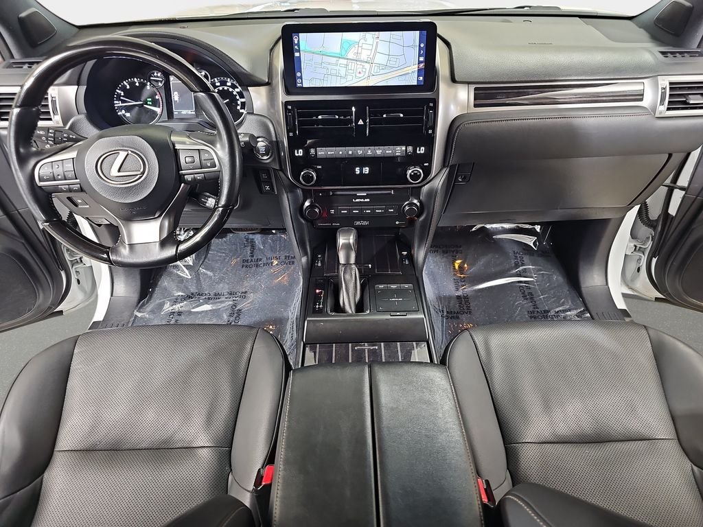 Certified 2023 Lexus GX 460 Premium w/ Premium Plus Package AWD/4WD image 9
