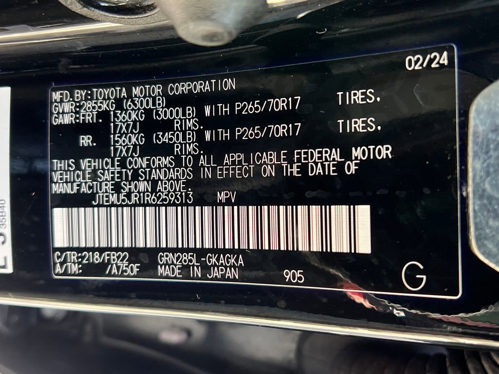 Used 2024 Toyota 4Runner SR5 image 24