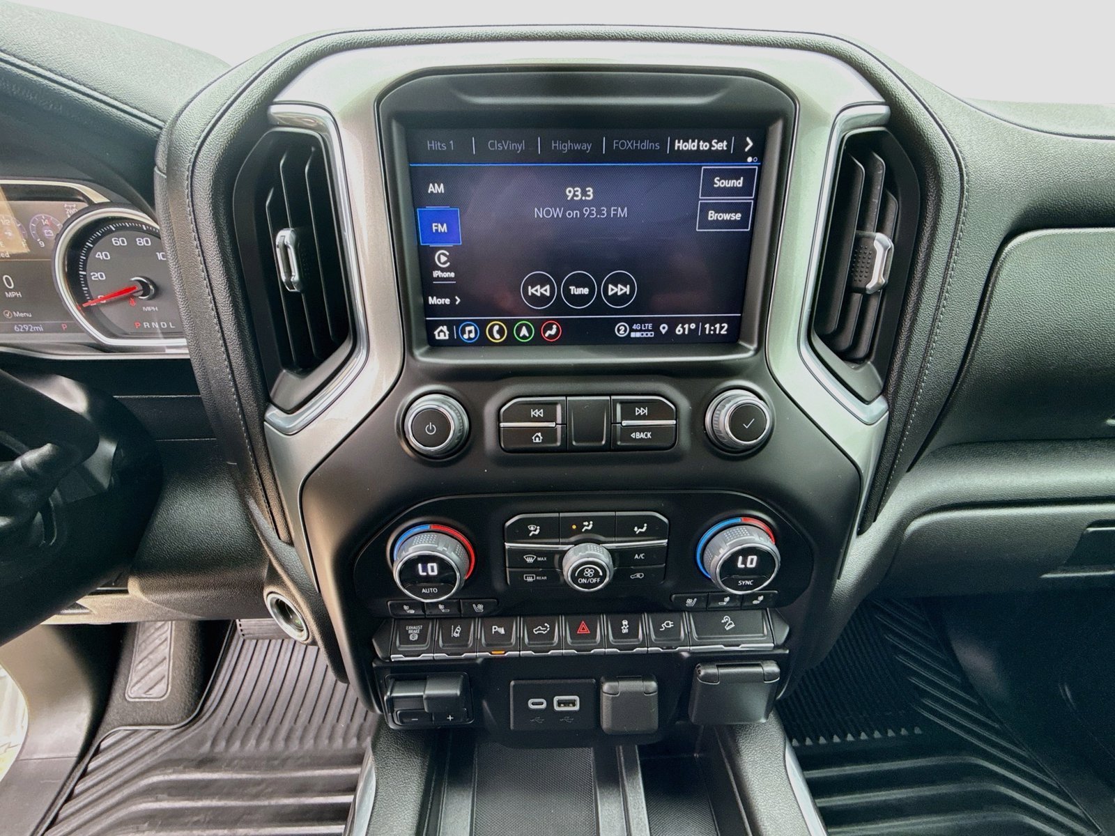 Used 2023 Chevrolet Silverado 2500 LTZ w/ LTZ Premium Package AWD/4WD image 17
