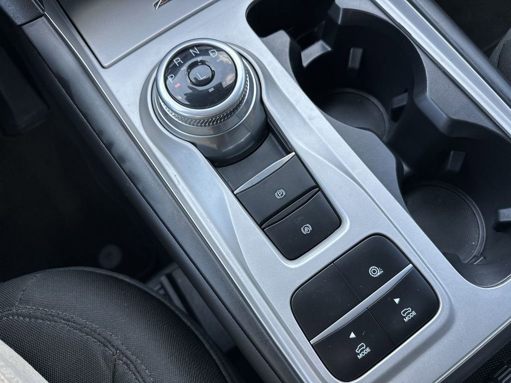 Used 2022 Ford Explorer XLT image 23
