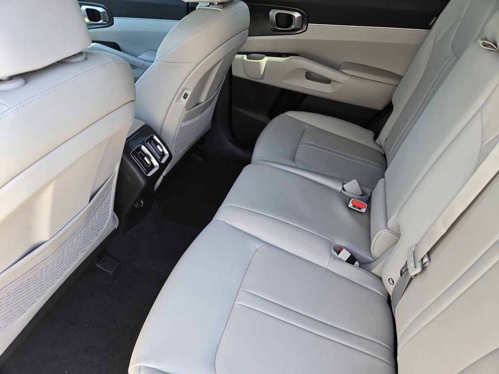 New 2026 Kia Sorento S FWD image 19