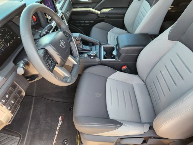 Certified 2025 Toyota Tacoma 4x4 Double Cab image 12