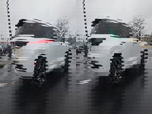 New 2026 Lexus TX 500h AWD image 3