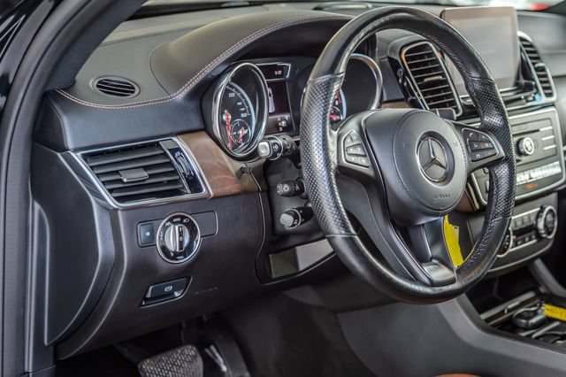 Used 2018 Mercedes-Benz GLS 550 4MATIC w/ Offroad Package image 28