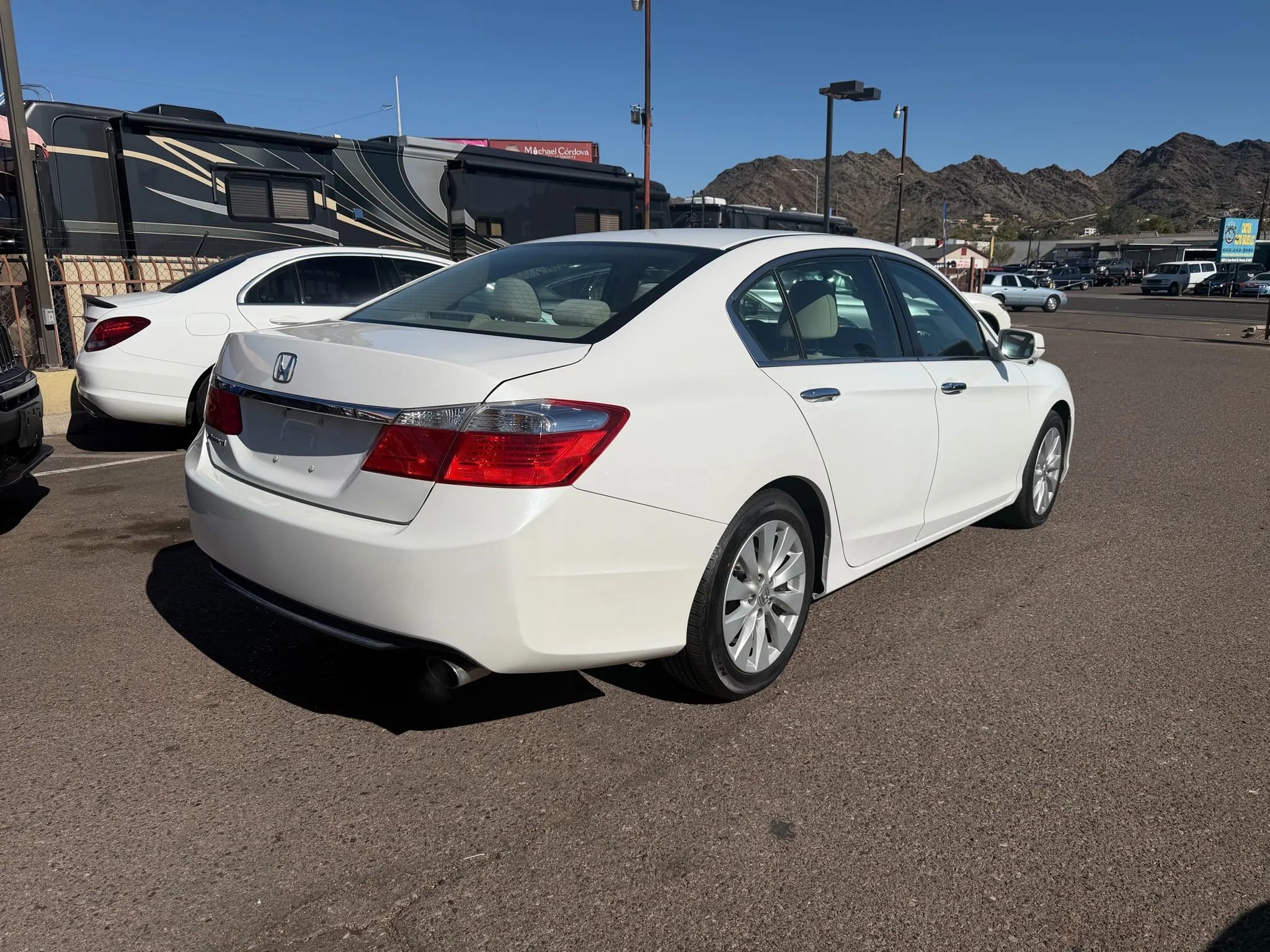Used 2015 Honda Accord EX image 5