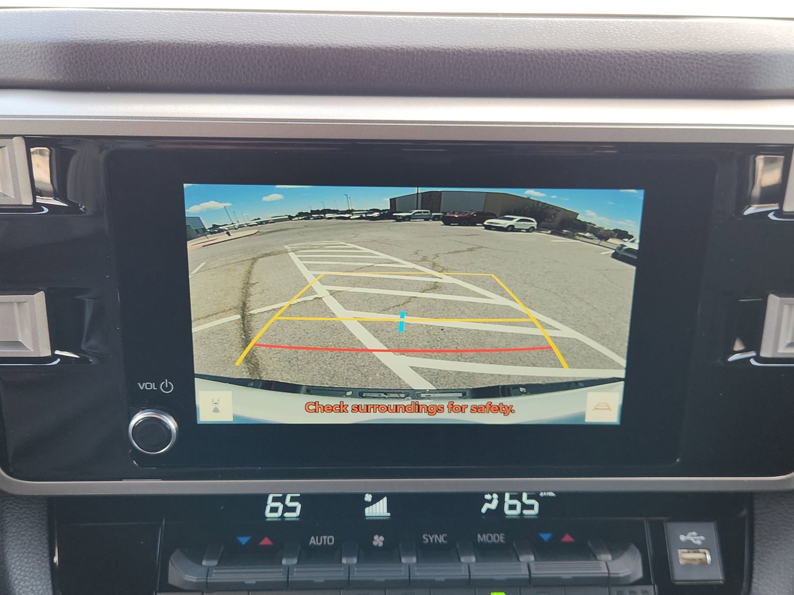 New 2026 Toyota Tundra SR5 w/ TRD Off-Road Premium Package AWD/4WD image 24