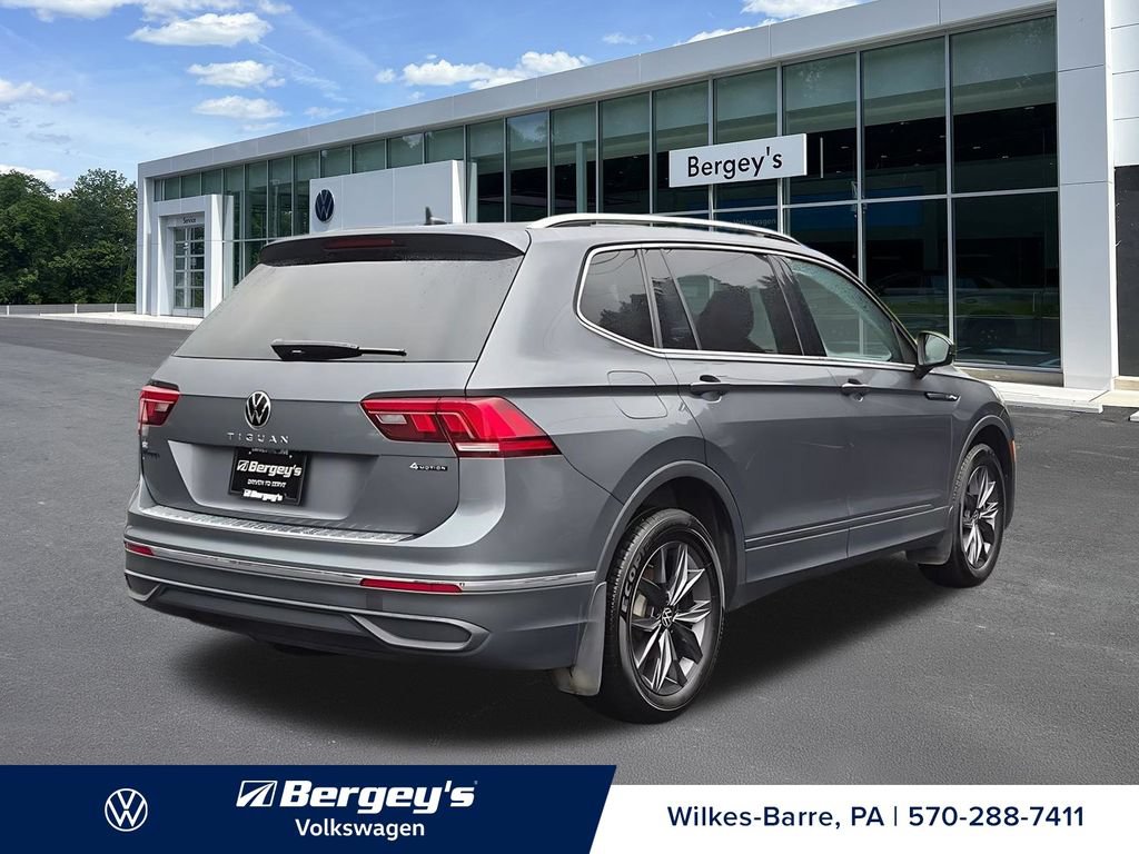 Certified 2024 Volkswagen Tiguan SE AWD/4WD image 6