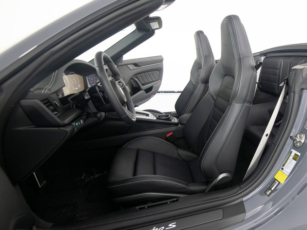 Certified 2026 Porsche 911 Turbo S AWD/4WD image 5