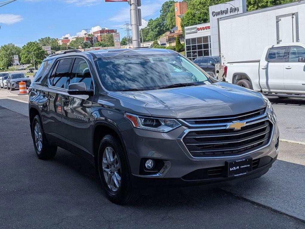 Used 2018 Chevrolet Traverse LT AWD/4WD image 4