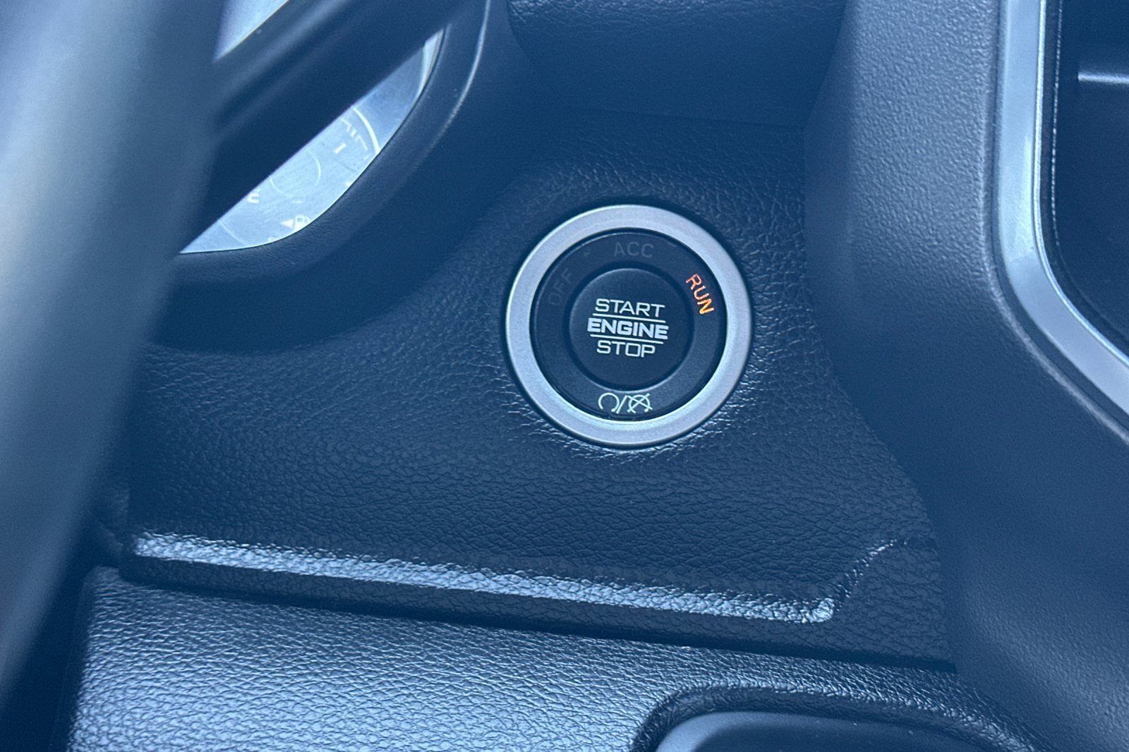 Used 2024 RAM 2500 Big Horn image 22