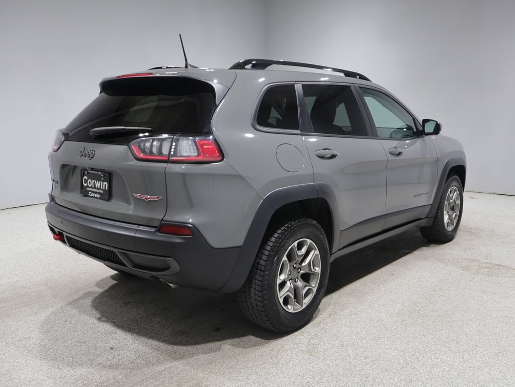 Used 2022 Jeep Cherokee Trailhawk AWD/4WD video 2