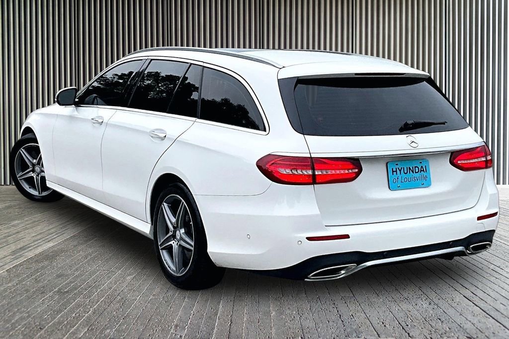 Used 2017 Mercedes-Benz E 400 4MATIC Wagon image 3