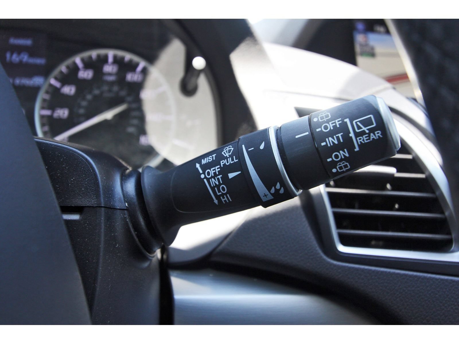 Used 2016 Acura RDX FWD w/ Technology Package image 21