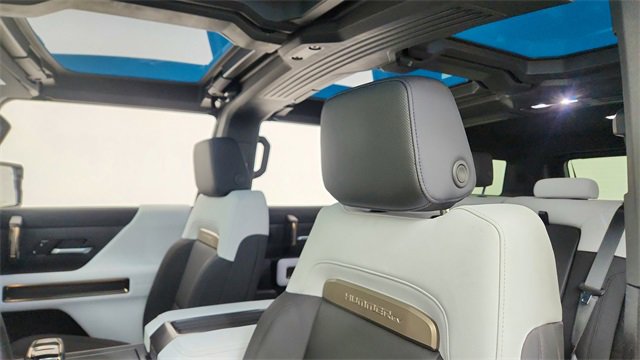 Used 2024 GMC Hummer EV 3X w/ Omega Edition image 32