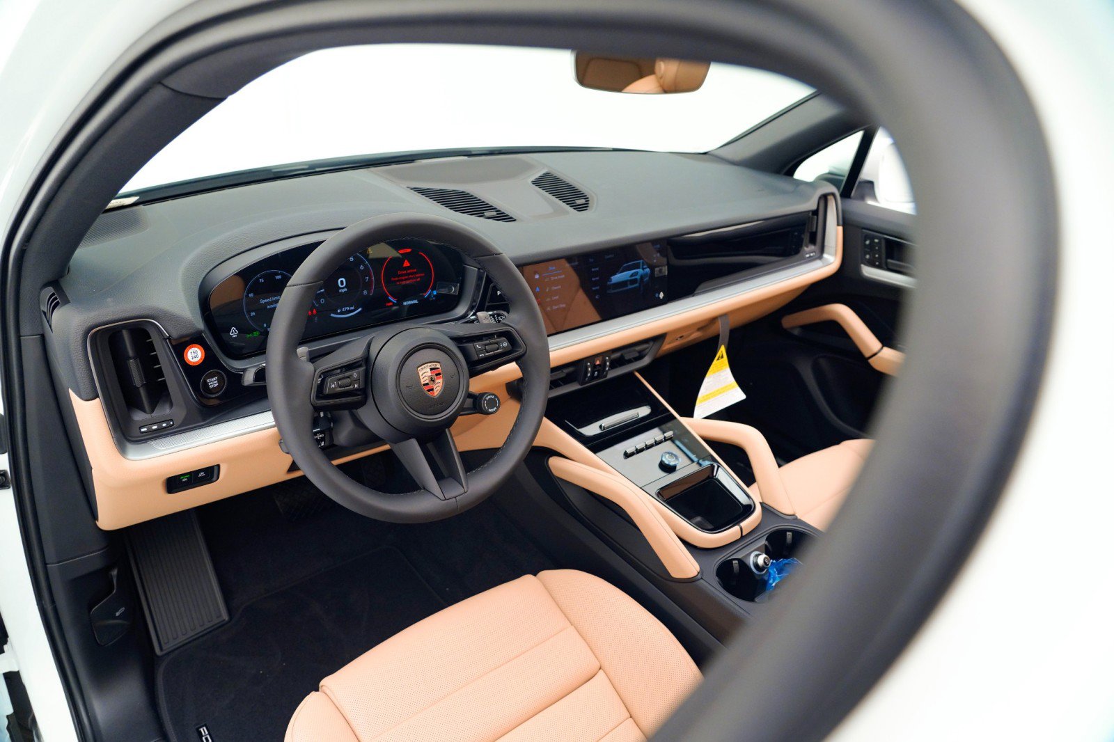 New 2026 Porsche Cayenne image 4