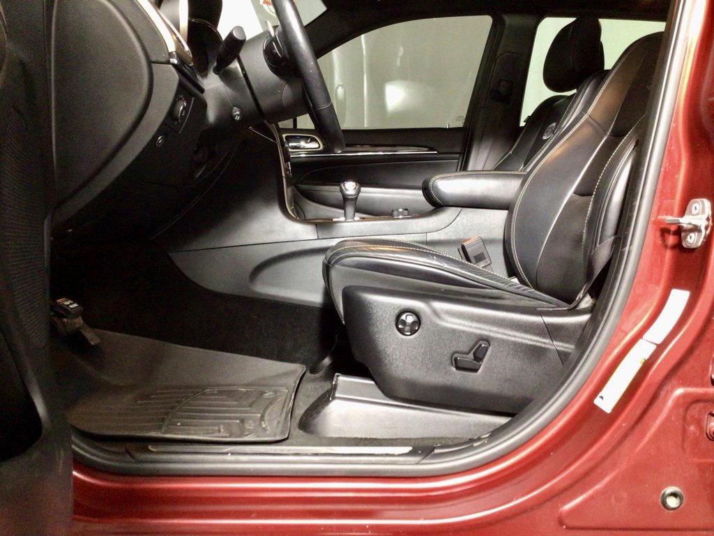 Used 2014 Jeep Grand Cherokee Overland image 19