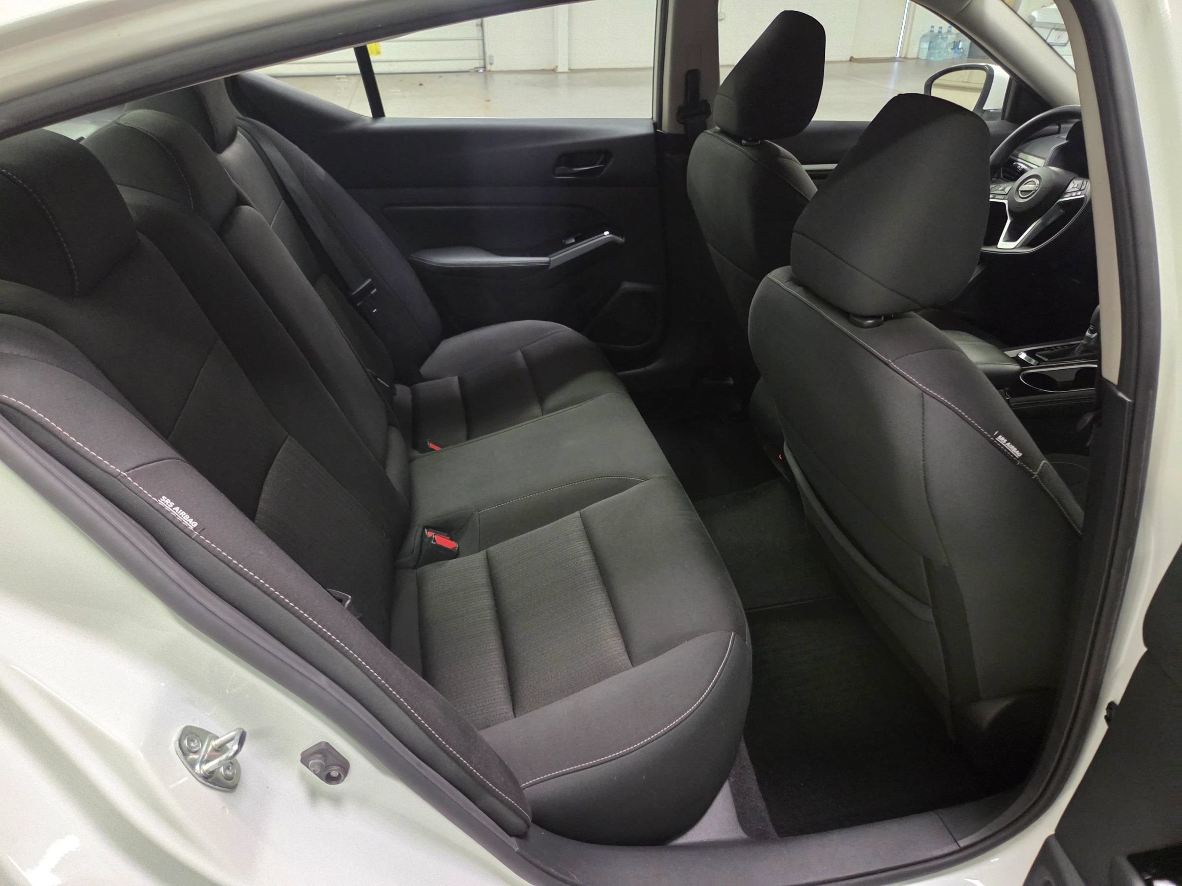Used 2023 Nissan Altima 2.5 SV FWD image 31