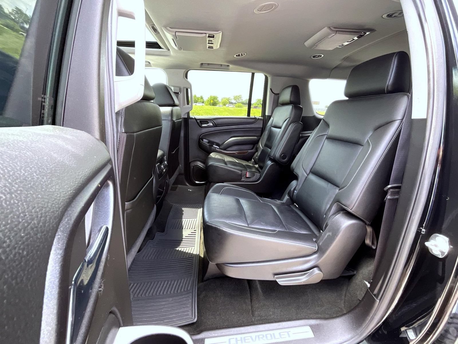 Used 2016 Chevrolet Suburban LT AWD/4WD image 19