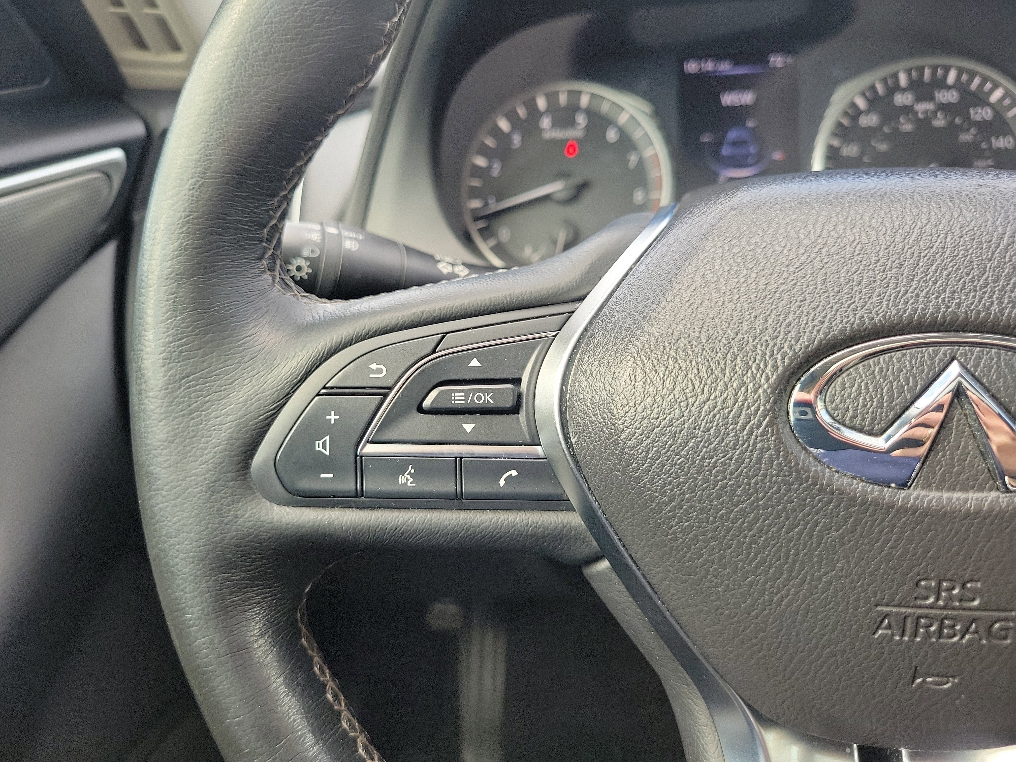 Used 2018 INFINITI Q50 Sport image 19