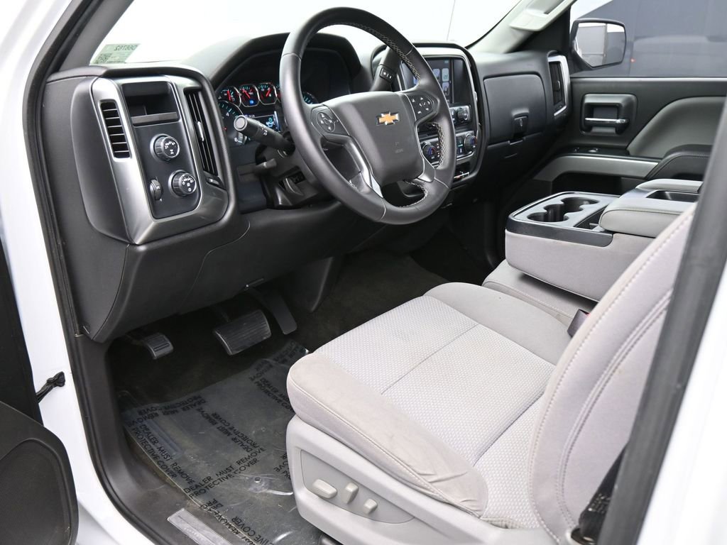 Used 2018 Chevrolet Silverado 1500 LT w/ Texas Edition AWD/4WD image 2