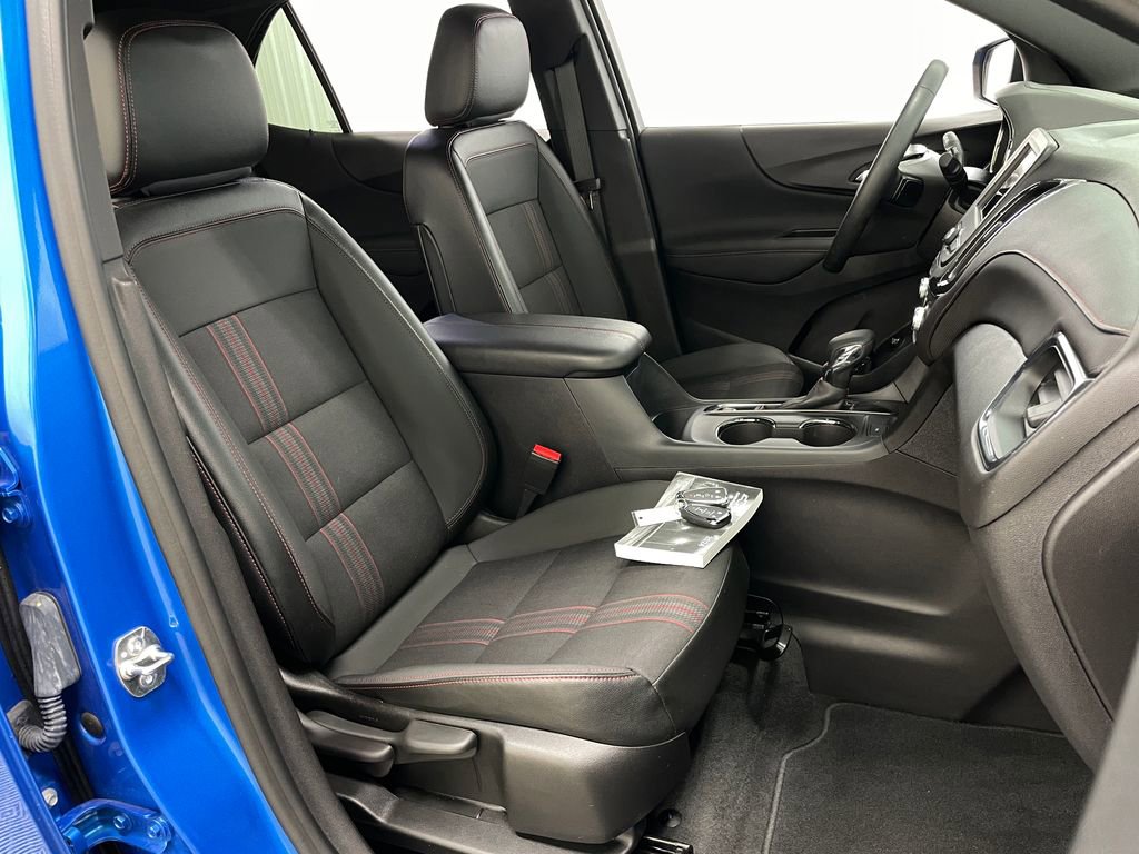 Used 2024 Chevrolet Equinox RS image 38