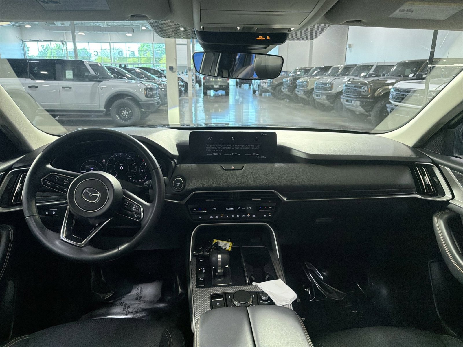 Used 2024 MAZDA CX-90 Plug-In Hybrid w/ Preferred AWD/4WD image 22