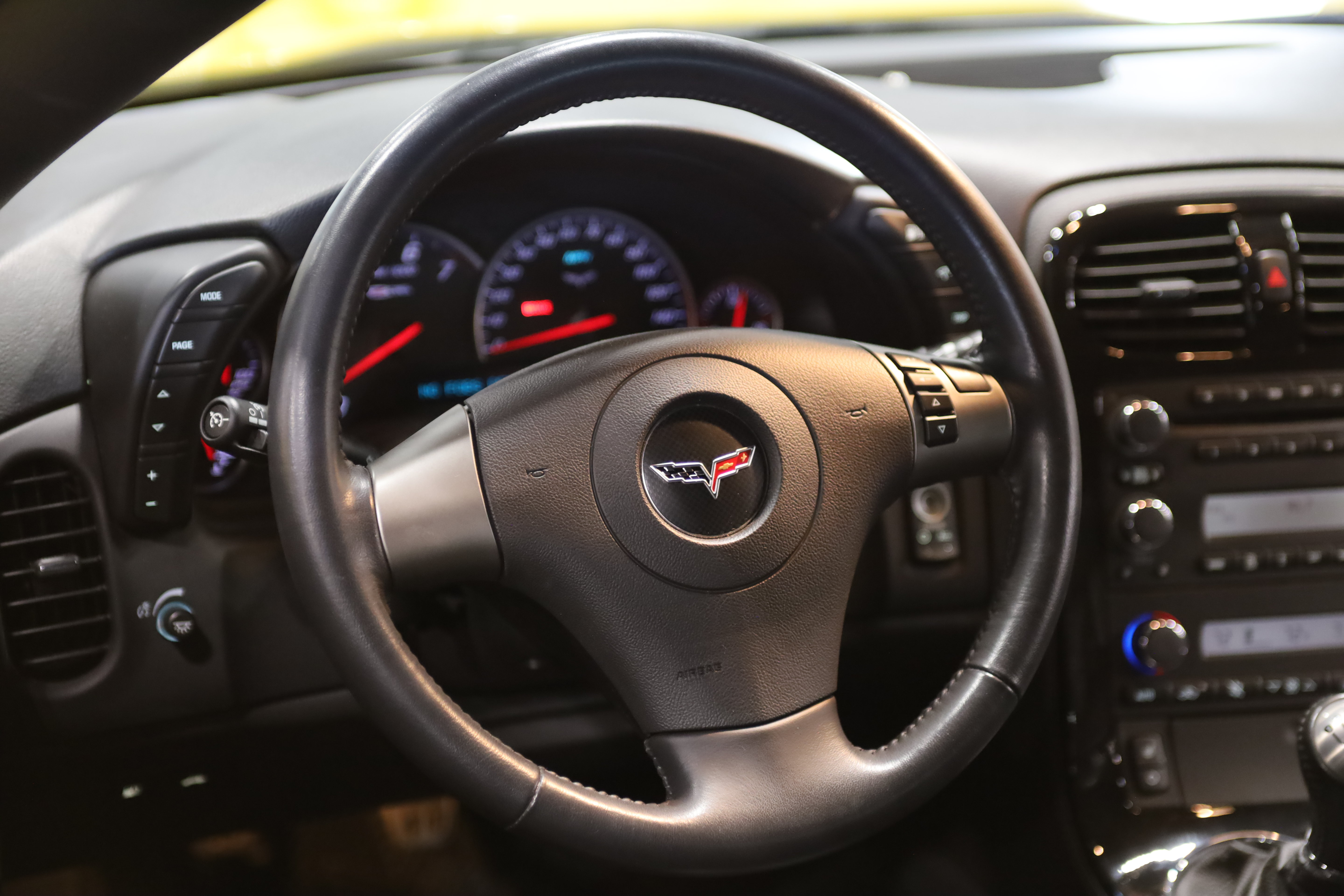 Used 2008 Chevrolet Corvette Z06 w/ Preferred Equipment Group RWD image 28
