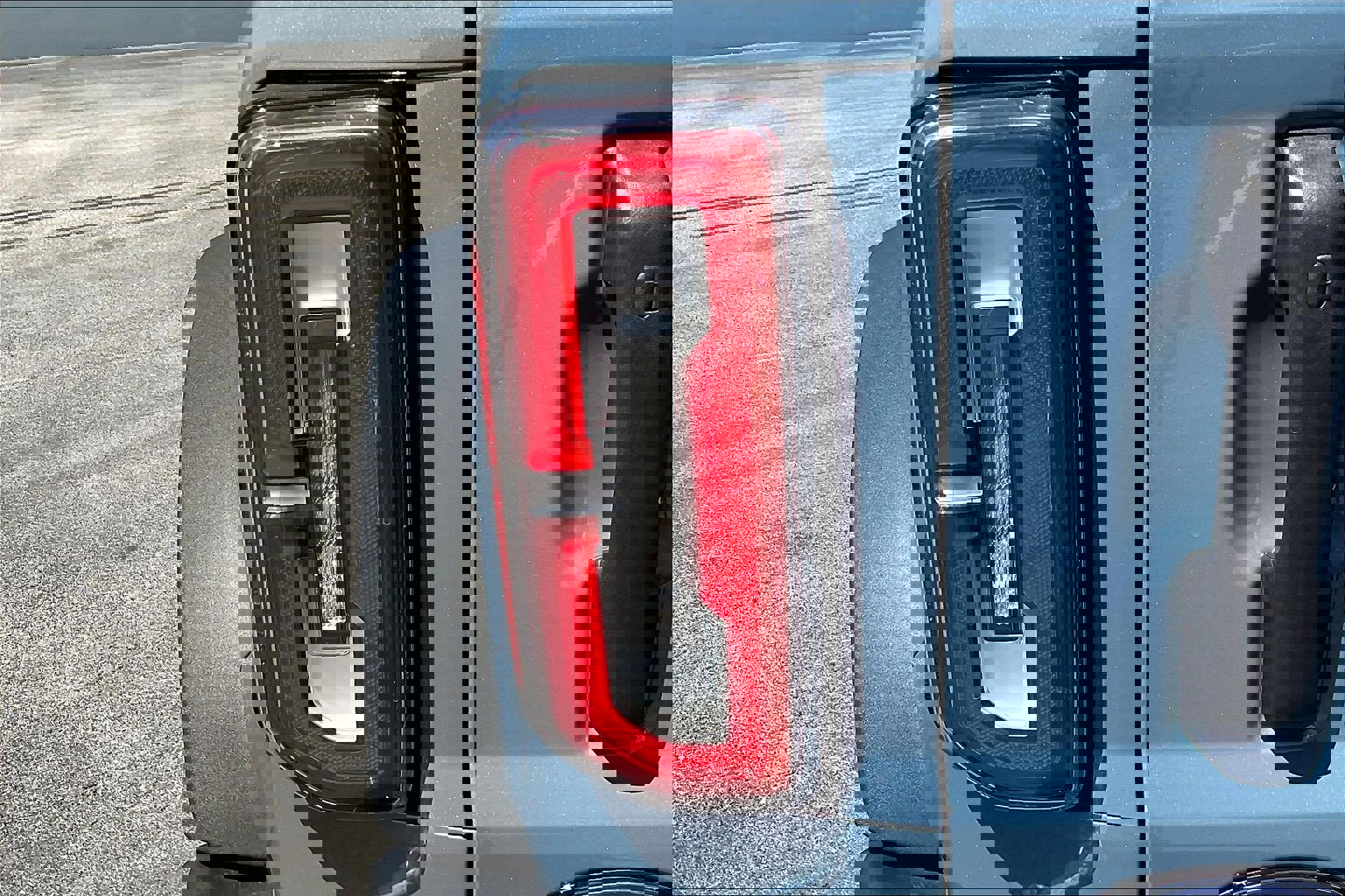 Used 2024 Ford Bronco Badlands image 24