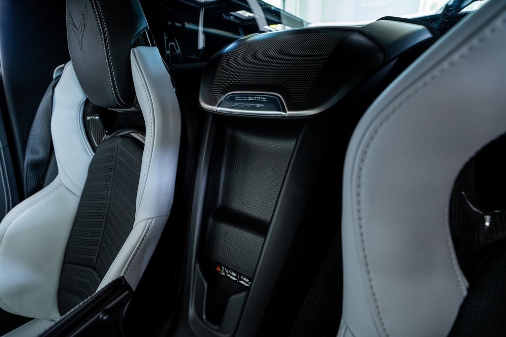 Used 2025 Chevrolet Corvette Z06 w/ Battery Protection Package image 54